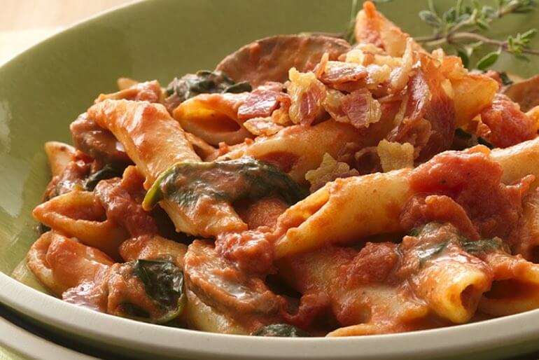 Penne Pasta With Mushroom & Tomato Cream Sauce Recipe | Muir Glen CA